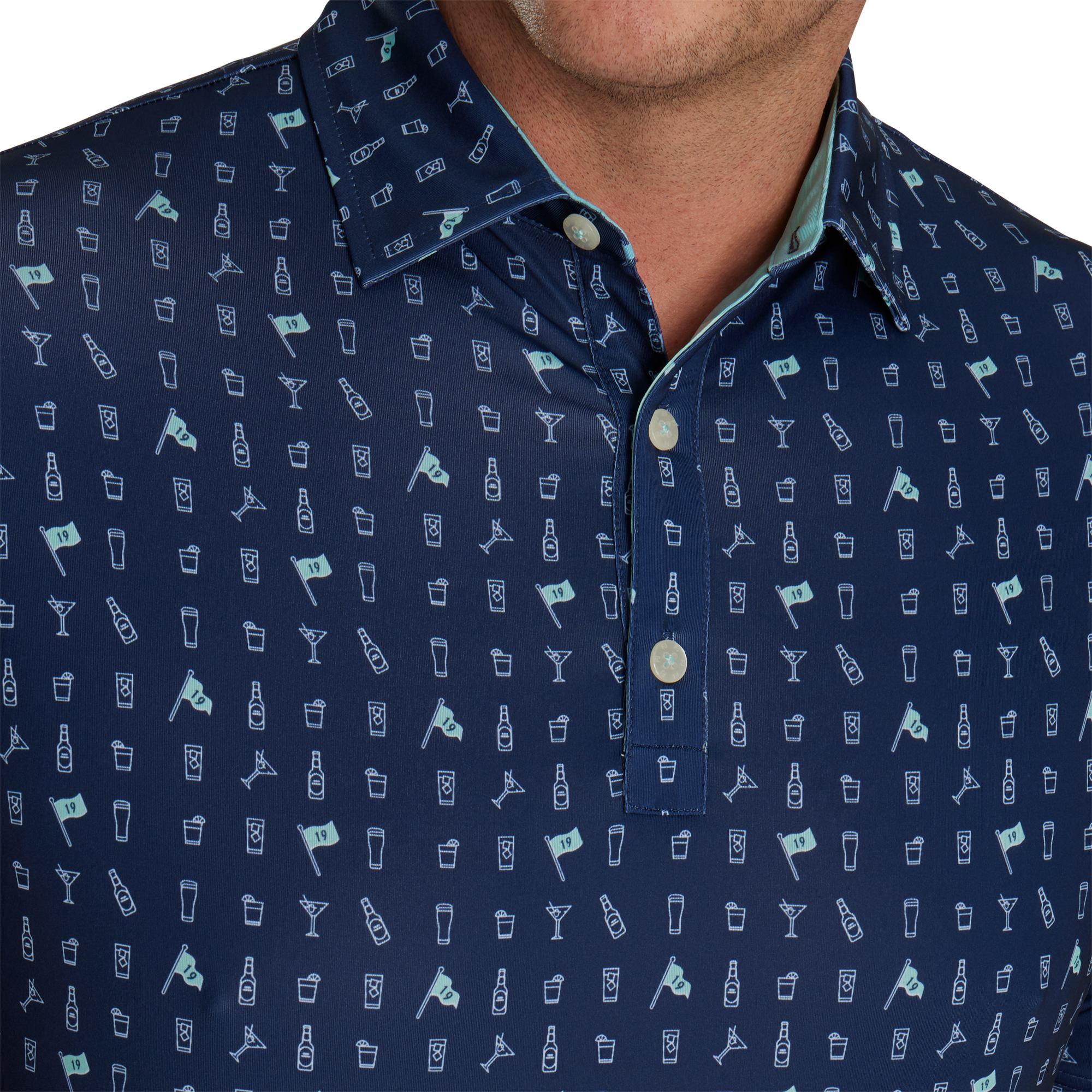 The 19th Hole Lisle Self Collar