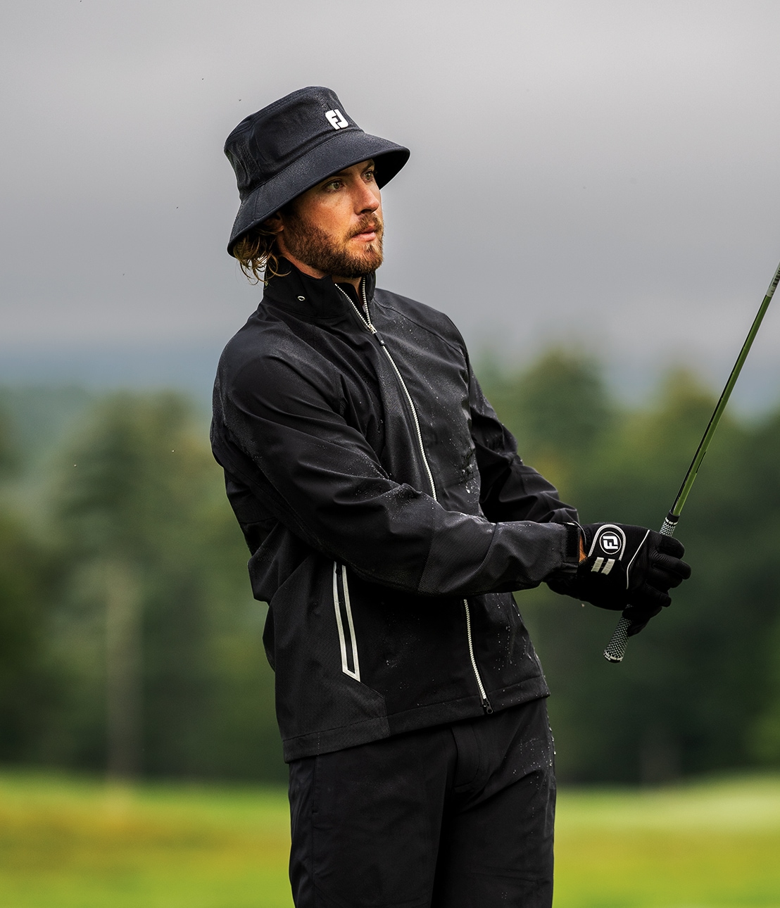 Golf outerwear deals