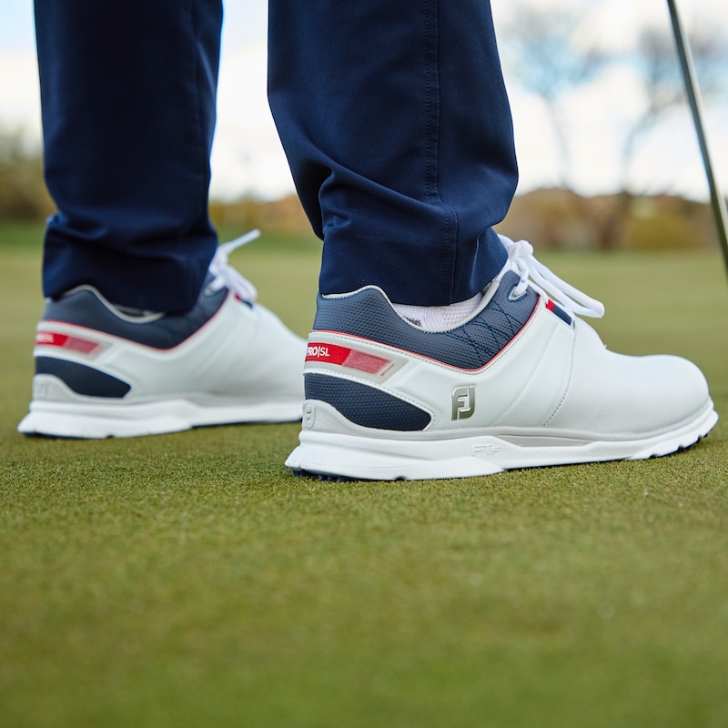 Pro|SL Carbon | Popular Golf Shoes Worn By the Pros | FootJoy